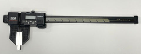 Mitutoyo 552-311 Digimatic Carbon Fiber Caliper, 0-12"/0-300mm Range, .0005"/0.01mm Resolution *USED/RECONDITIONED*