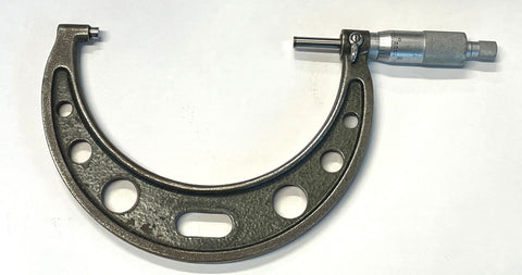 Mitutoyo 103-219 Outside Micrometer, 4-5" Range, .0001" Graduation *USED/RECONDITIONED*