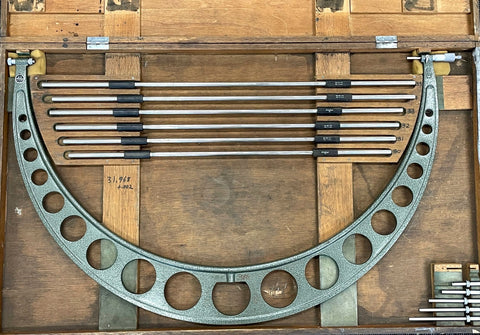 Mitutoyo 104-204 Interchangeable Anvil Outside Micrometer Set, 30-36" Range, .001" Graduation *USED/RECONDITIONED*