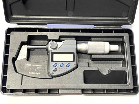 Mitutoyo 293-334-30 Digimatic Micrometer, 0-1"/0-25.4mm Range, .00005"/0.001mm Resolution *USED/RECONDITIONED*