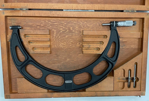 Starrett 224CRLZ Interchangeable Anvil Micrometer, 9-12" Range, .001" Graduation WITHOUT STANDARDS *USED/RECONDITIONED*